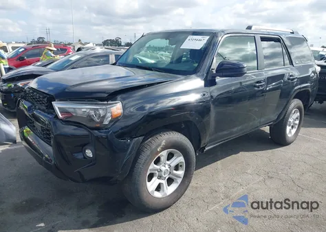 2022 Toyota 4Runner Sr5 z USA, uszkodzony, nr VIN JTEMU5JR2N6082183